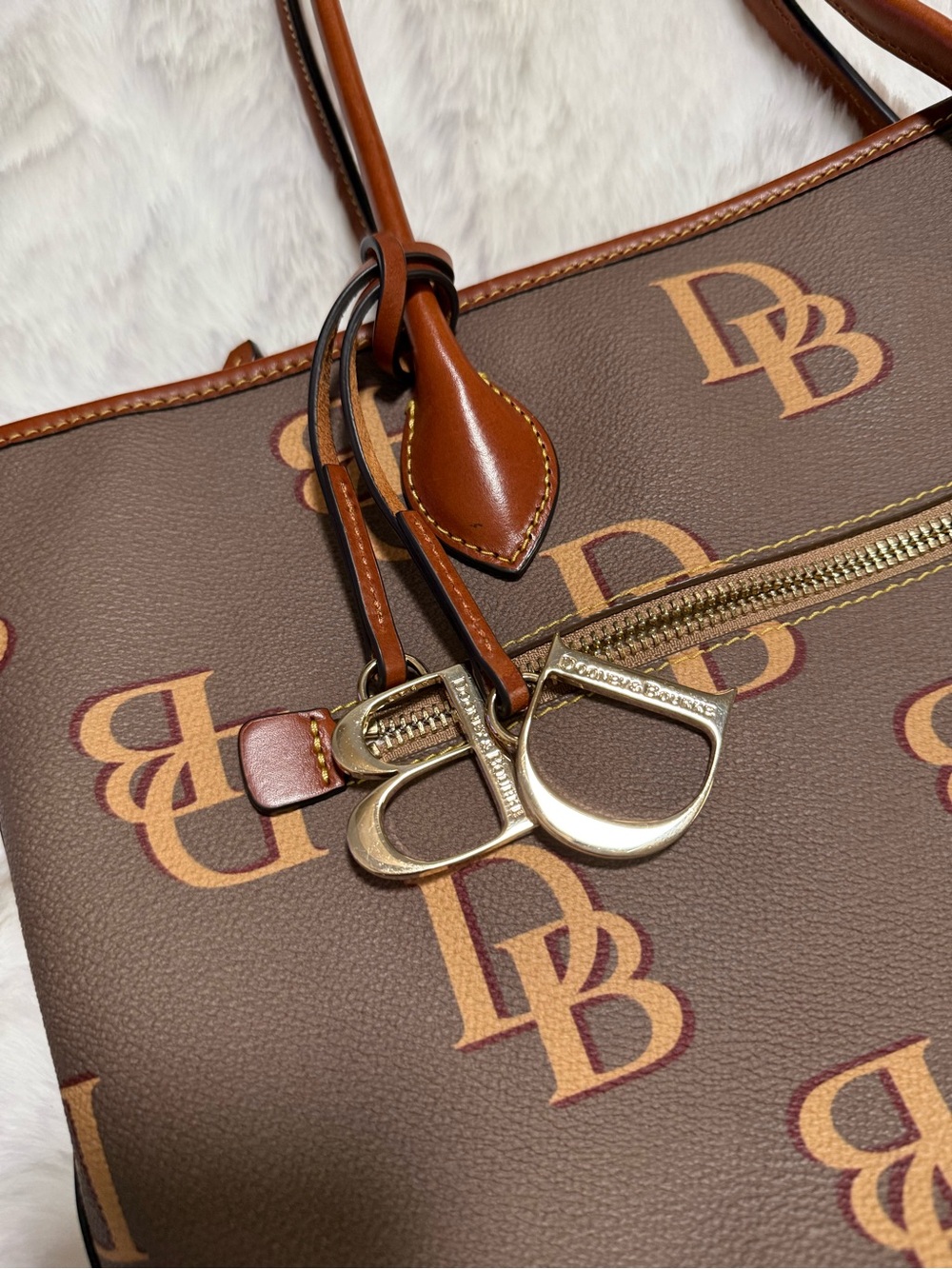 Dooney and Bourke  Monogram Taupe Yellow Tote Bag with Tan Trim - Picture 6 of 10